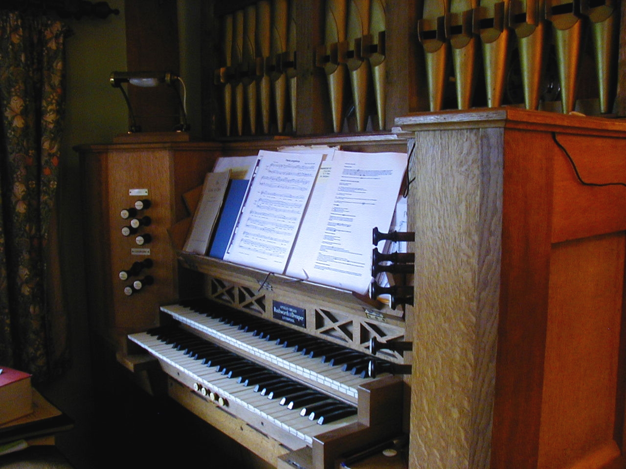 apollo with pipes